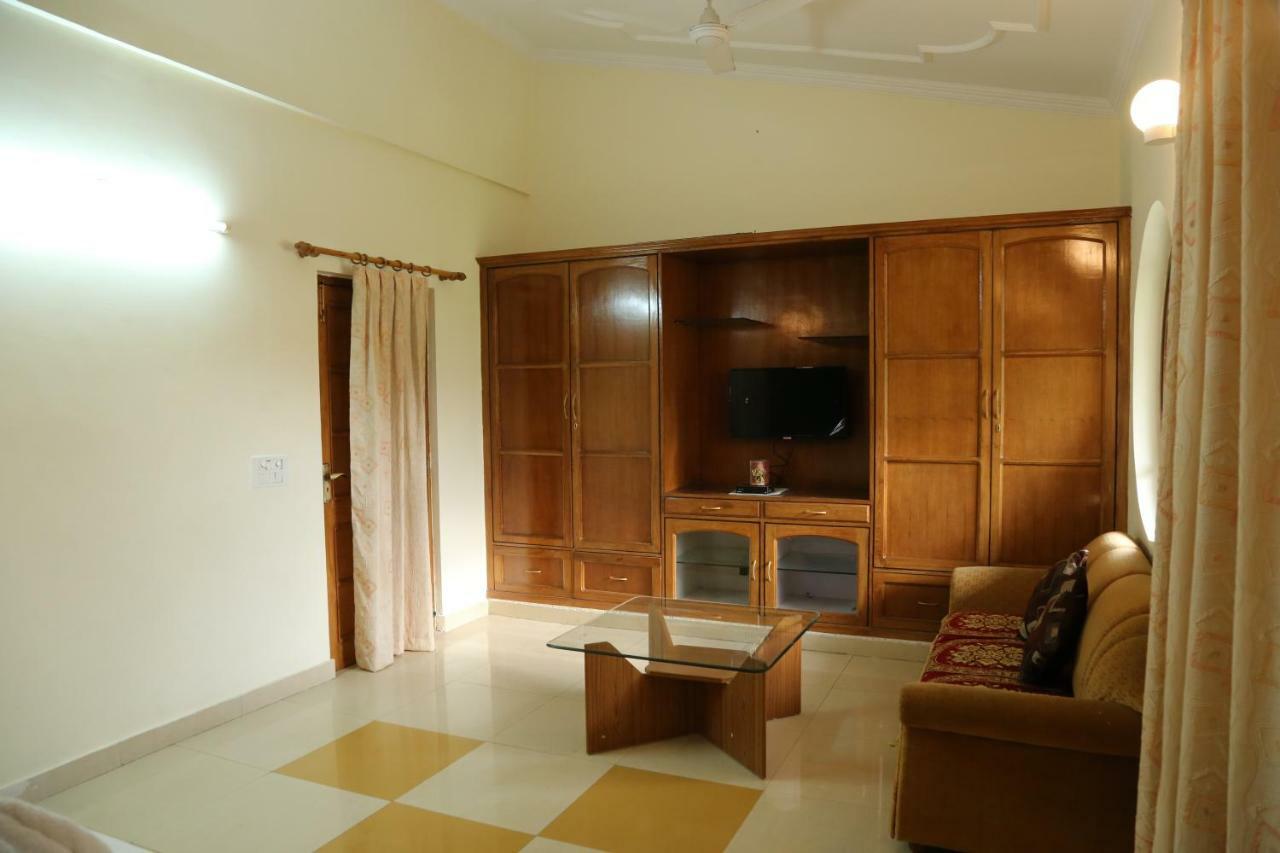 The See Some Bed & Breakfast Rishikesh Exterior photo