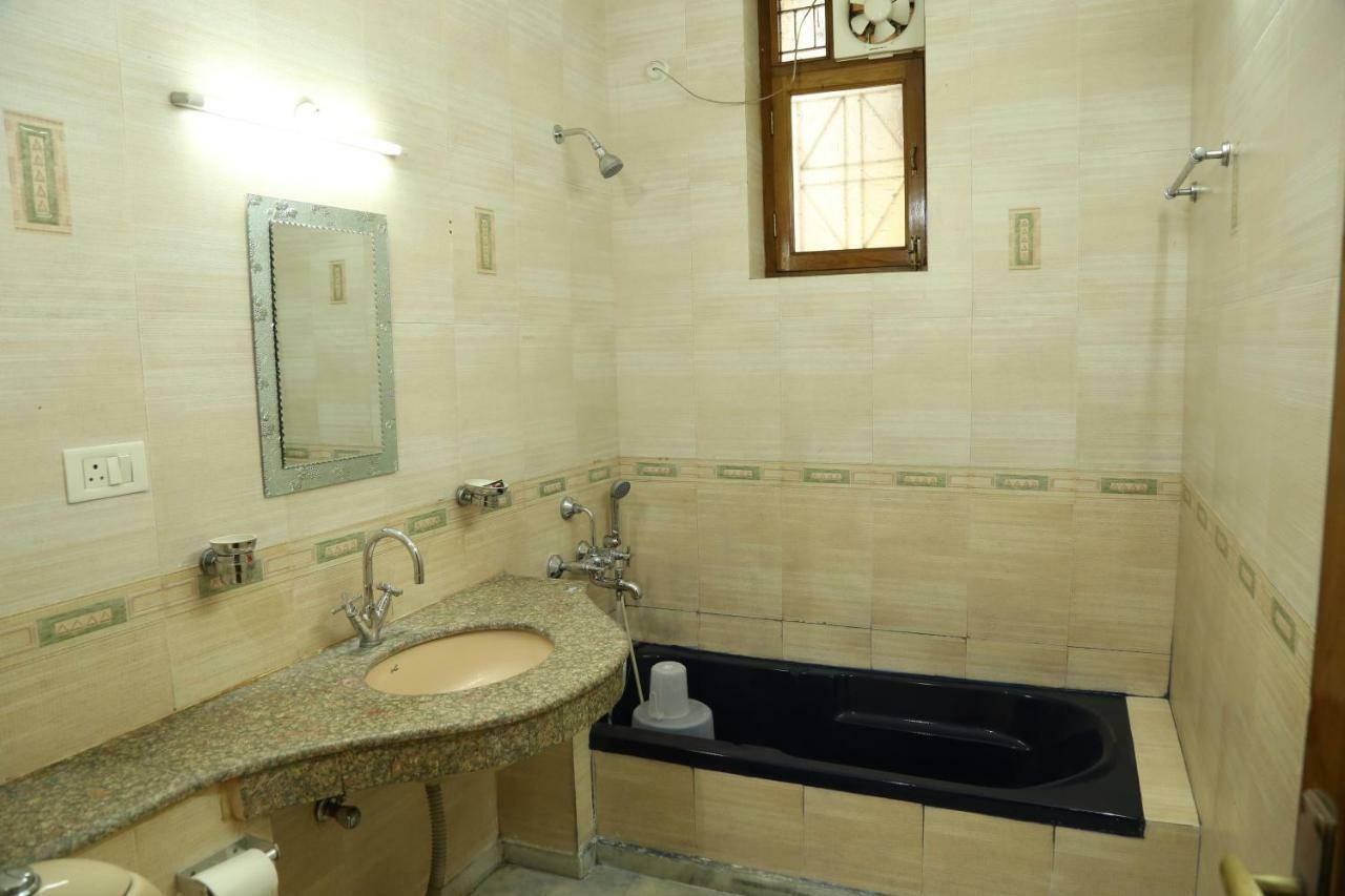 The See Some Bed & Breakfast Rishikesh Exterior photo