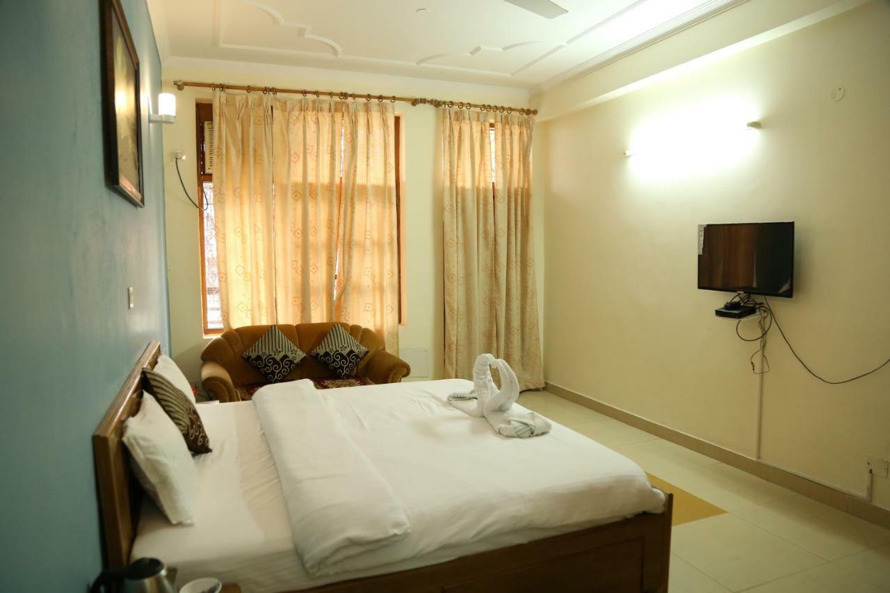 The See Some Bed & Breakfast Rishikesh Exterior photo